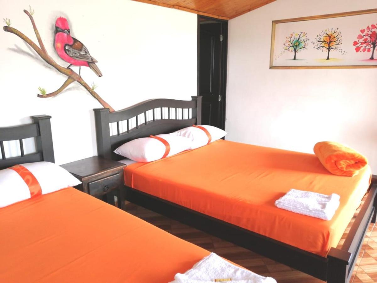 Finca Turistica Santa Clara Hostel Calarcá Buitenkant foto